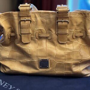 Dooney & Burke Shoulder Bag - Chiara